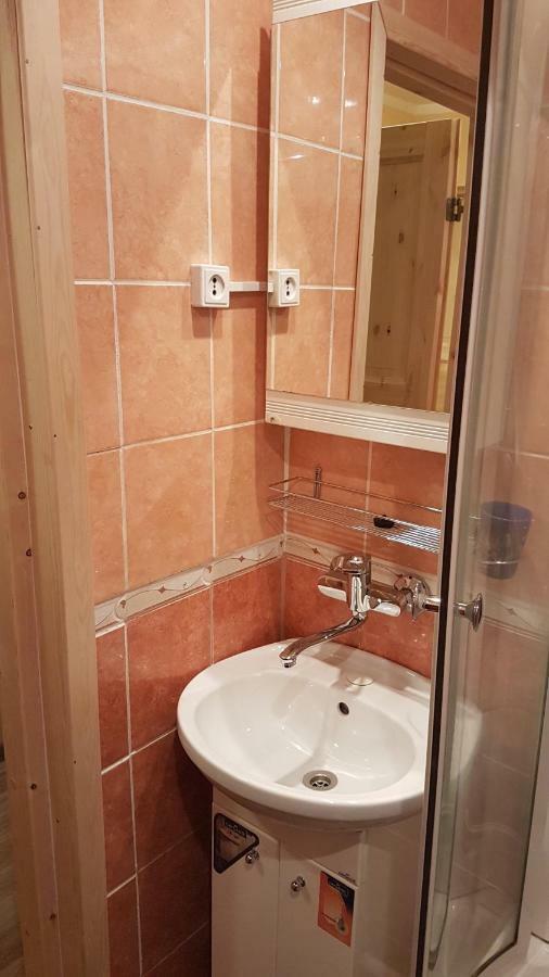 Adart Apartment Narva Eksteriør bilde